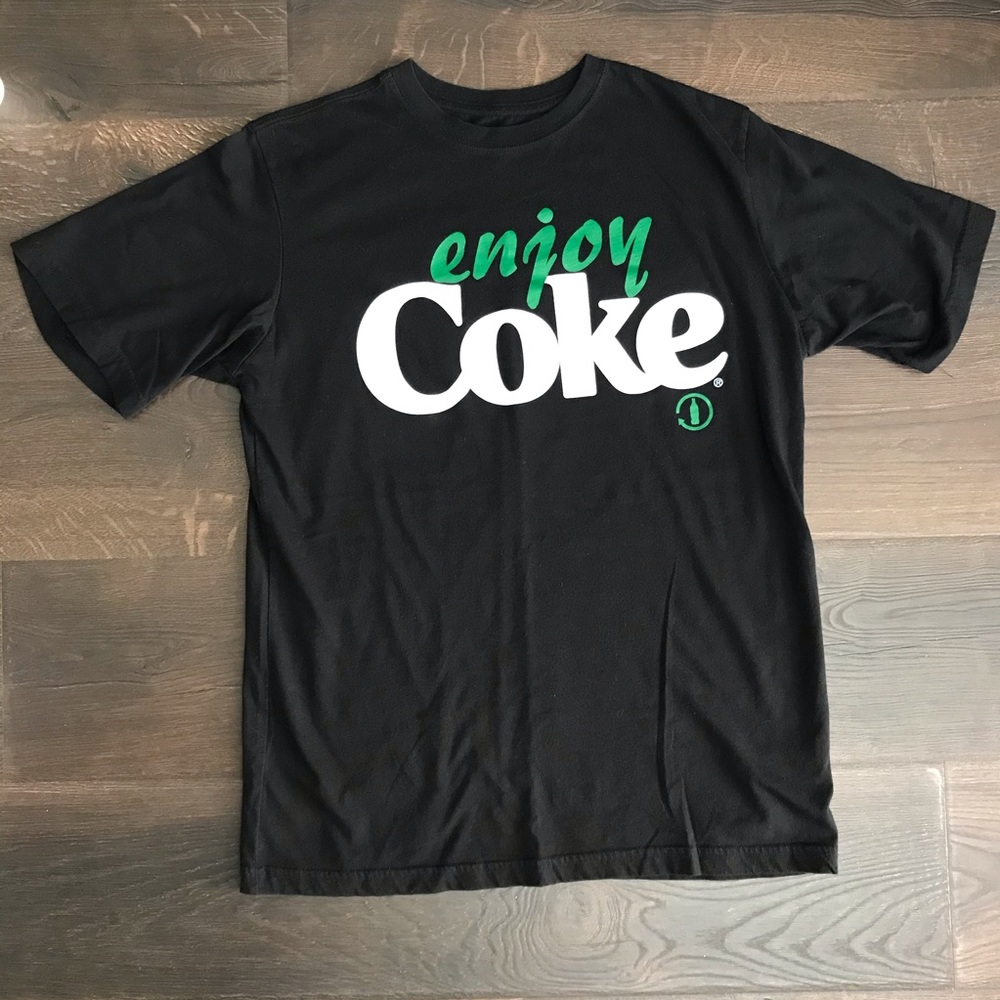 Enjoy coke black T-shirt